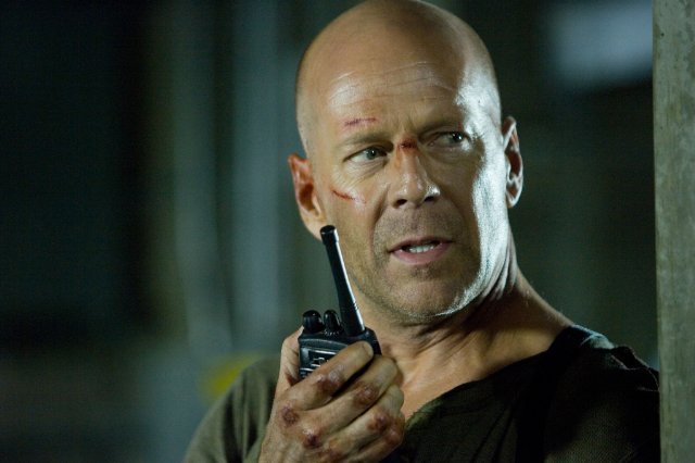 Live Free or Die Hard Movie Poster