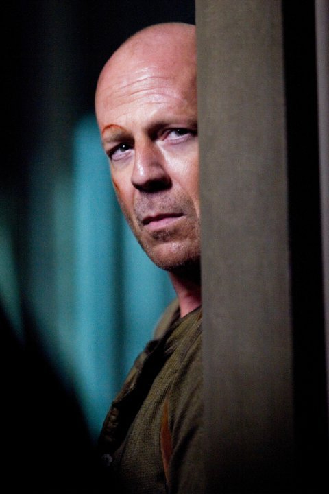 Live Free or Die Hard Movie Poster