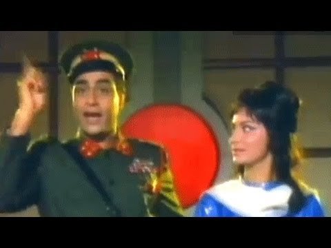Rajendra Kumar in Action - Shatranj Scene 